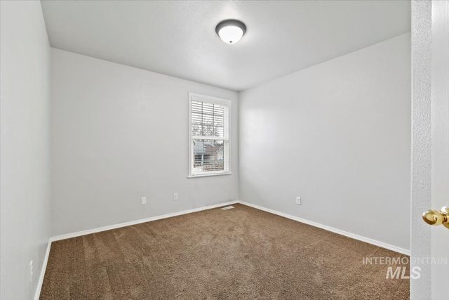 11835 W Dallan Dr, Boise, ID 83713