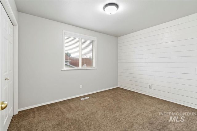 11835 W Dallan Dr, Boise, ID 83713