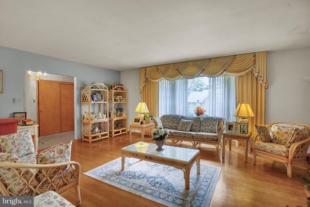 1317 LORRAINE RD, Reading, PA 19604
