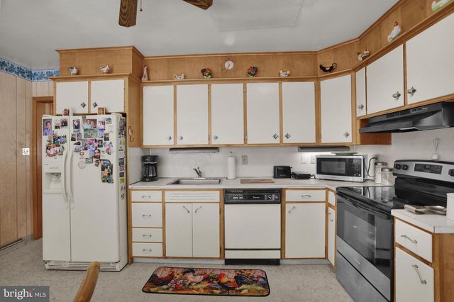 1317 LORRAINE RD, Reading, PA 19604