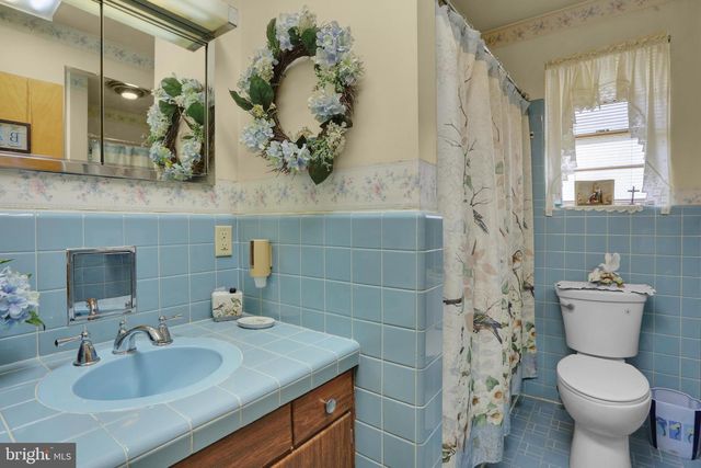 1317 LORRAINE RD, Reading, PA 19604