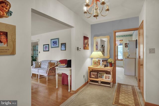 1317 LORRAINE RD, Reading, PA 19604