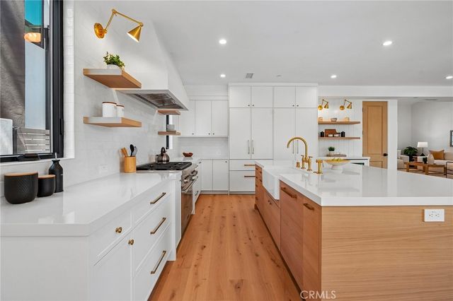 17007 Haas Avenue, Torrance, CA 90504