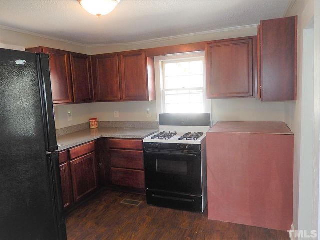 1015 Oberlin Road, Raleigh, NC 27605