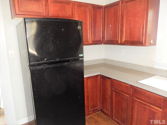 1015 Oberlin Road, Raleigh, NC 27605