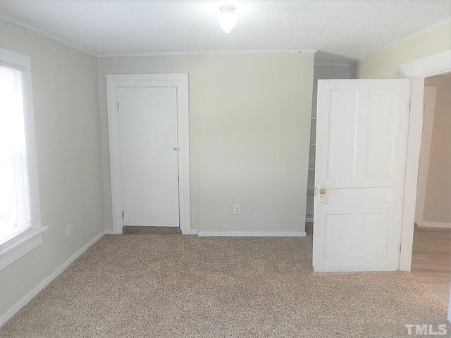 1015 Oberlin Road, Raleigh, NC 27605
