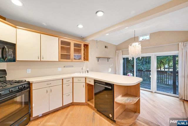 59 Lester Avenue, Westwood, NJ 07675