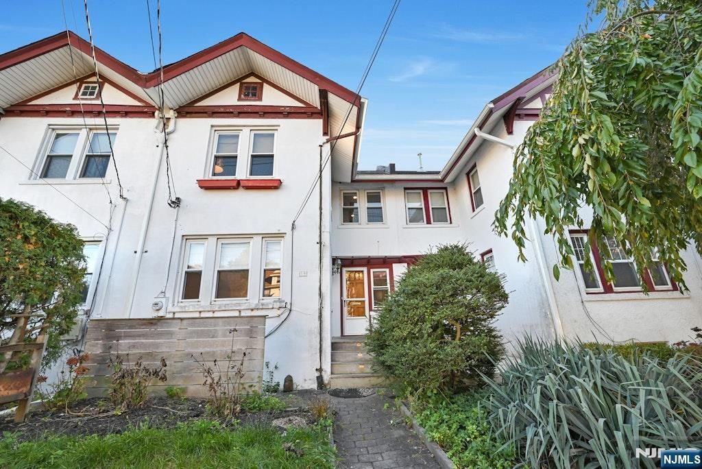 59 Lester Avenue, Westwood, NJ 07675