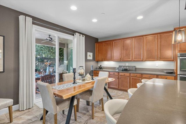 1612 Flora Way, Lincoln, CA 95648