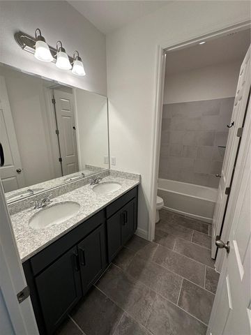 484 SHADOW GORGE WAY, Eustis, FL 32736