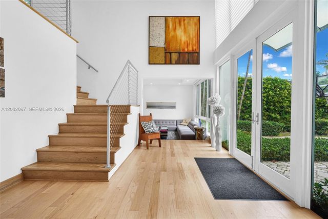 145 Biscay Dr, Bal Harbour, FL 33154