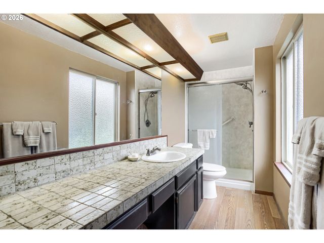 34790 Sw SOUTH RANCH Rd, Newberg, OR 97132