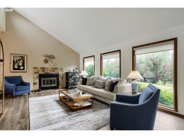34790 Sw SOUTH RANCH Rd, Newberg, OR 97132