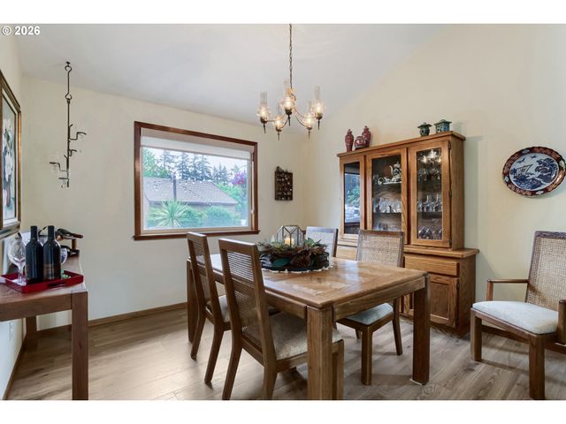 34790 Sw SOUTH RANCH Rd, Newberg, OR 97132
