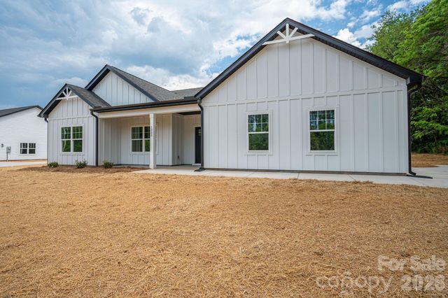 1355 Zeb Haynes Road, Maiden, NC 28650