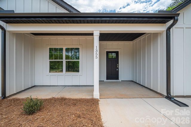 1355 Zeb Haynes Road, Maiden, NC 28650