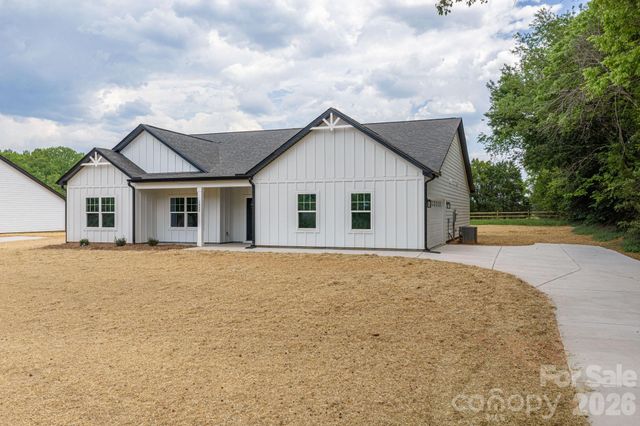 1355 Zeb Haynes Road, Maiden, NC 28650