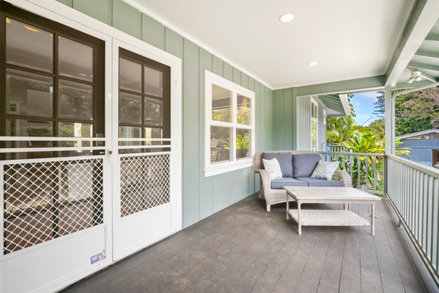 1865 Kalia Way, Haiku, HI 96708