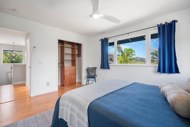 1865 Kalia Way, Haiku, HI 96708