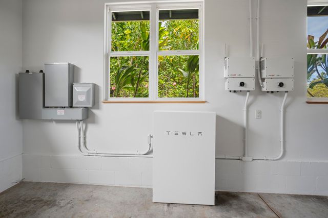 1865 Kalia Way, Haiku, HI 96708