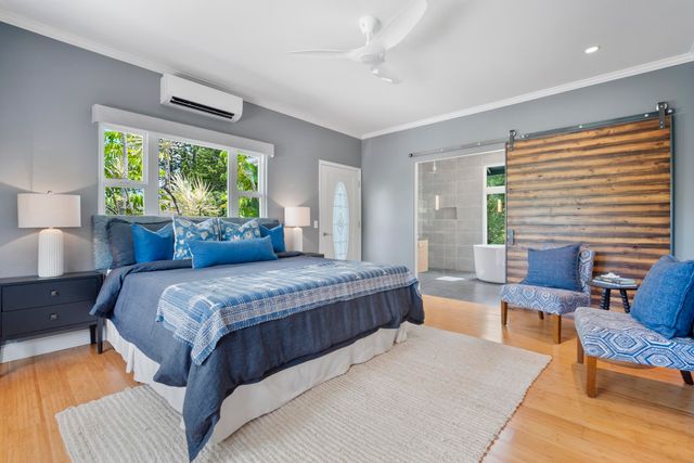 1865 Kalia Way, Haiku, HI 96708