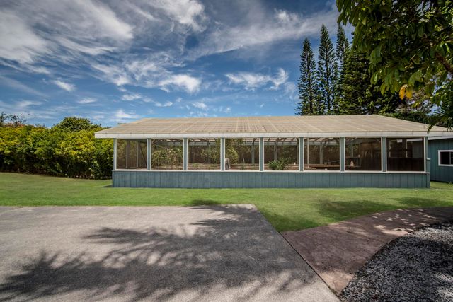 1865 Kalia Way, Haiku, HI 96708