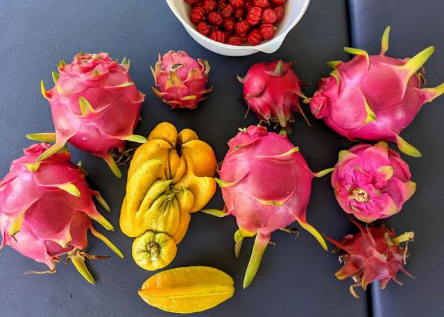 1865 Kalia Way, Haiku, HI 96708