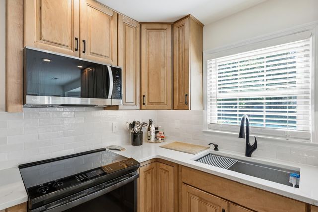 106 Annandale Court, Summerville, SC 29485