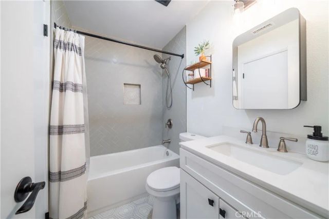 3000 Bradford Pl Unit F, Santa Ana, CA 92707