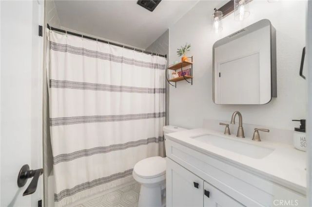 3000 Bradford Pl Unit F, Santa Ana, CA 92707