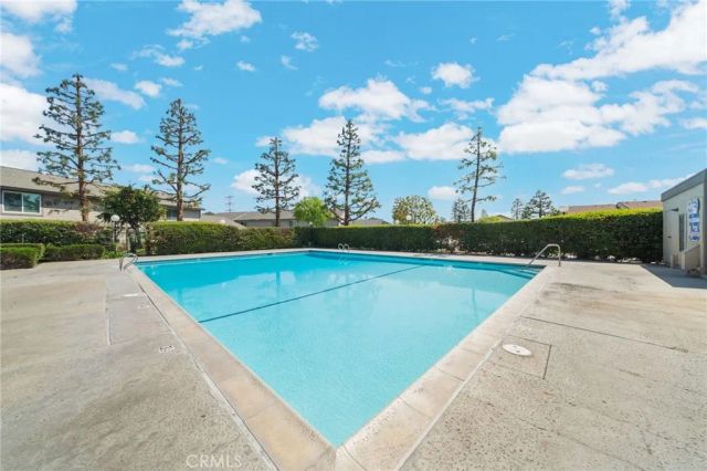 3000 Bradford Pl Unit F, Santa Ana, CA 92707
