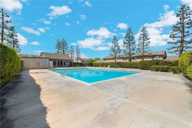 3000 Bradford Pl Unit F, Santa Ana, CA 92707