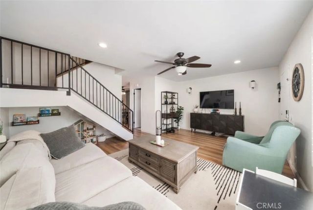 3000 Bradford Pl Unit F, Santa Ana, CA 92707