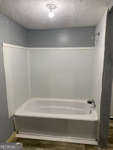 1290 Pio Nono Avenue, Macon, GA 31204