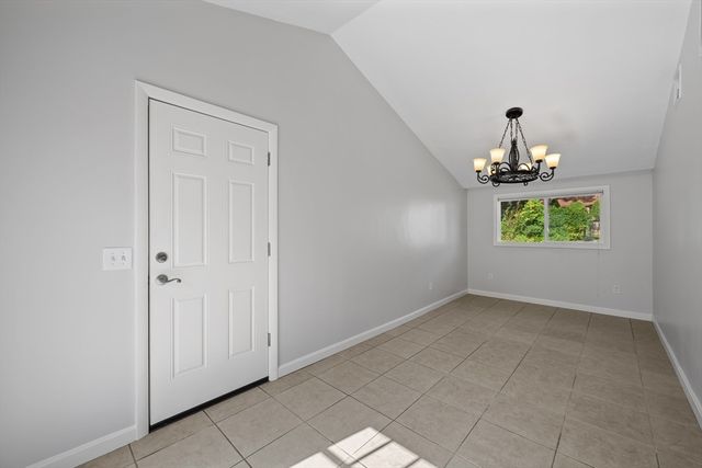 1 Minerva St, Worcester, MA 01604
