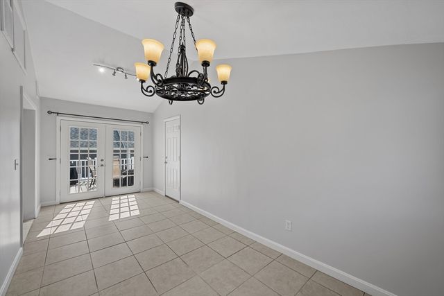 1 Minerva St, Worcester, MA 01604