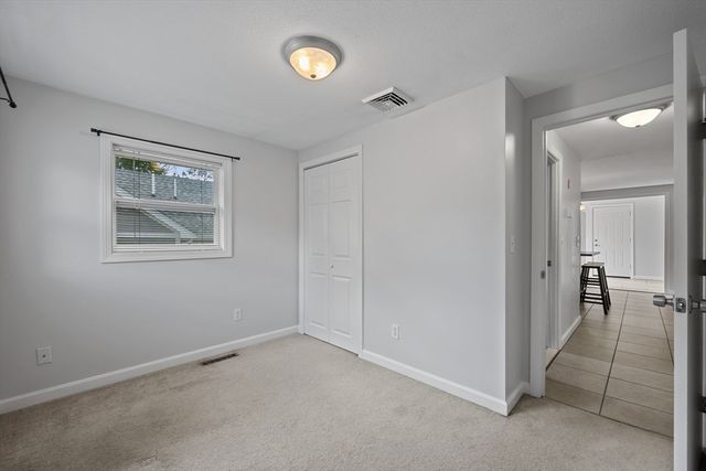 1 Minerva St, Worcester, MA 01604