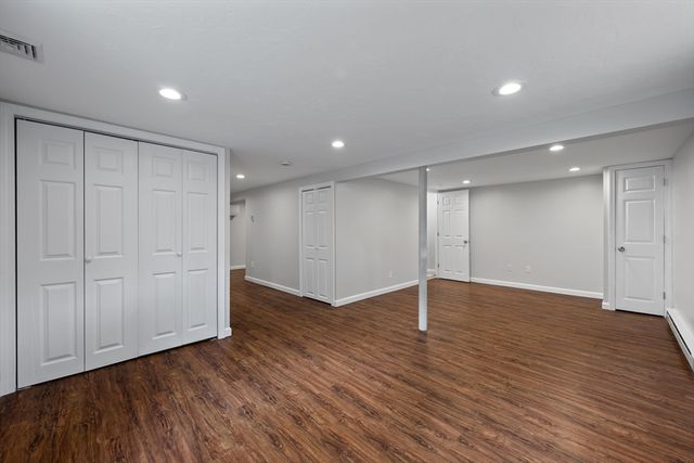 1 Minerva St, Worcester, MA 01604