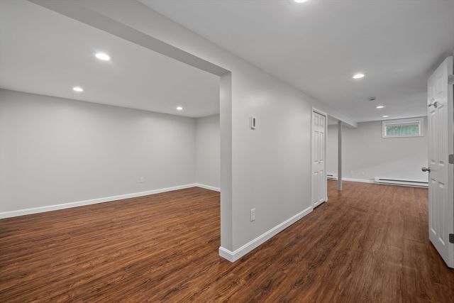 1 Minerva St, Worcester, MA 01604