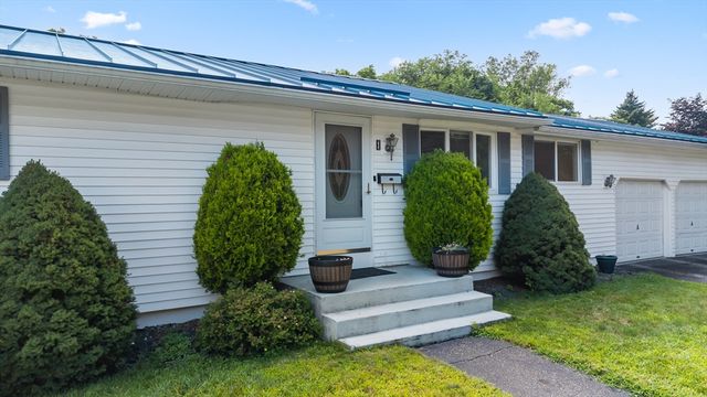 1 Minerva St, Worcester, MA 01604