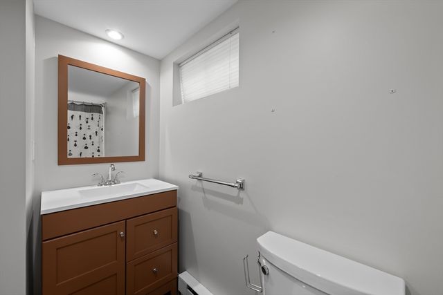 1 Minerva St, Worcester, MA 01604