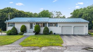 1 Minerva St, Worcester, MA 01604