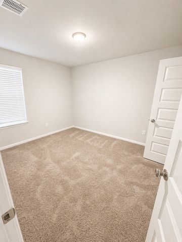 14017 Birch Farm Drive, Pilot Point, TX 76258