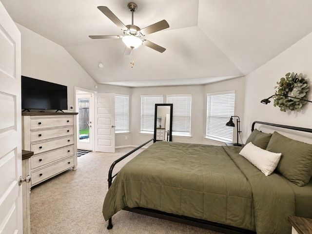 14017 Birch Farm Drive, Pilot Point, TX 76258