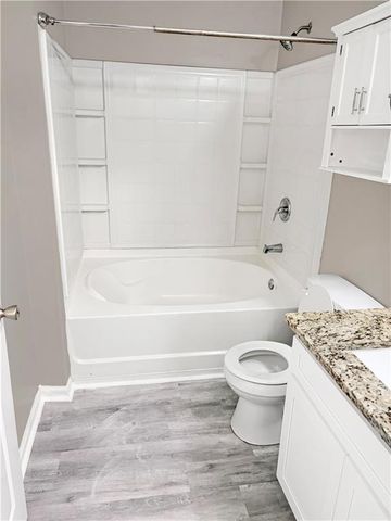 6203 Fairington Ridge Circle, Lithonia, GA 30038