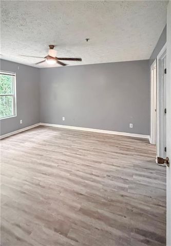 6203 Fairington Ridge Circle, Lithonia, GA 30038