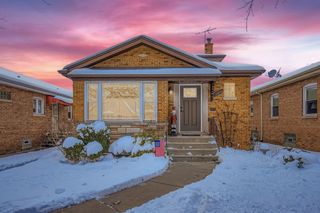 10030 S Washtenaw Avenue, Chicago, IL 60655