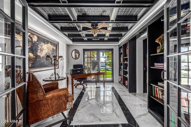 6157 E BROADWAY Avenue, Apache Junction, AZ 85119