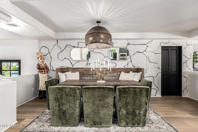 6157 E BROADWAY Avenue, Apache Junction, AZ 85119