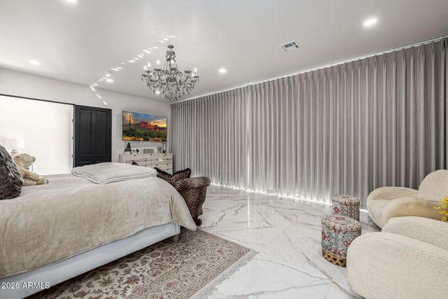 6157 E BROADWAY Avenue, Apache Junction, AZ 85119